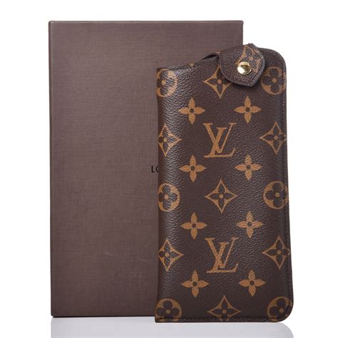 lv glasses box|Sunglasses Pouch .